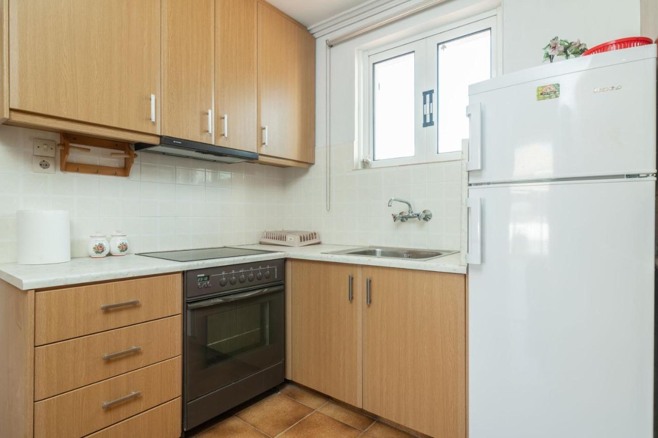 Natasas Apartments Аликес Екстериор снимка